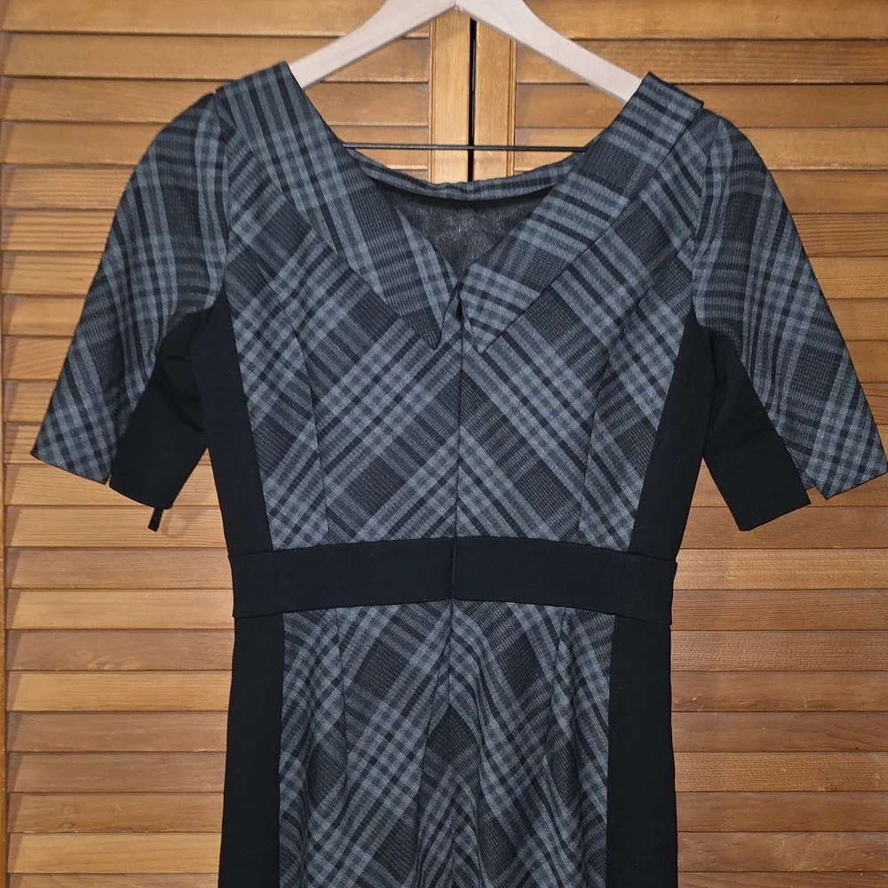 White House Black Market Plaid Sheath Dress Size 0 - Picture 8 of 9